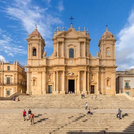Casa Vico Lepre Villa Noto Eksteriør billede